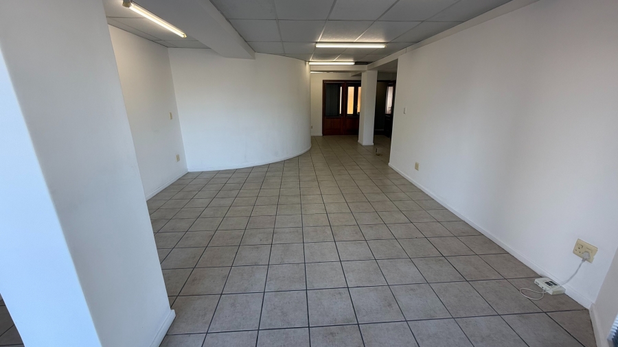 To Let commercial Property for Rent in Knysna Central Western Cape